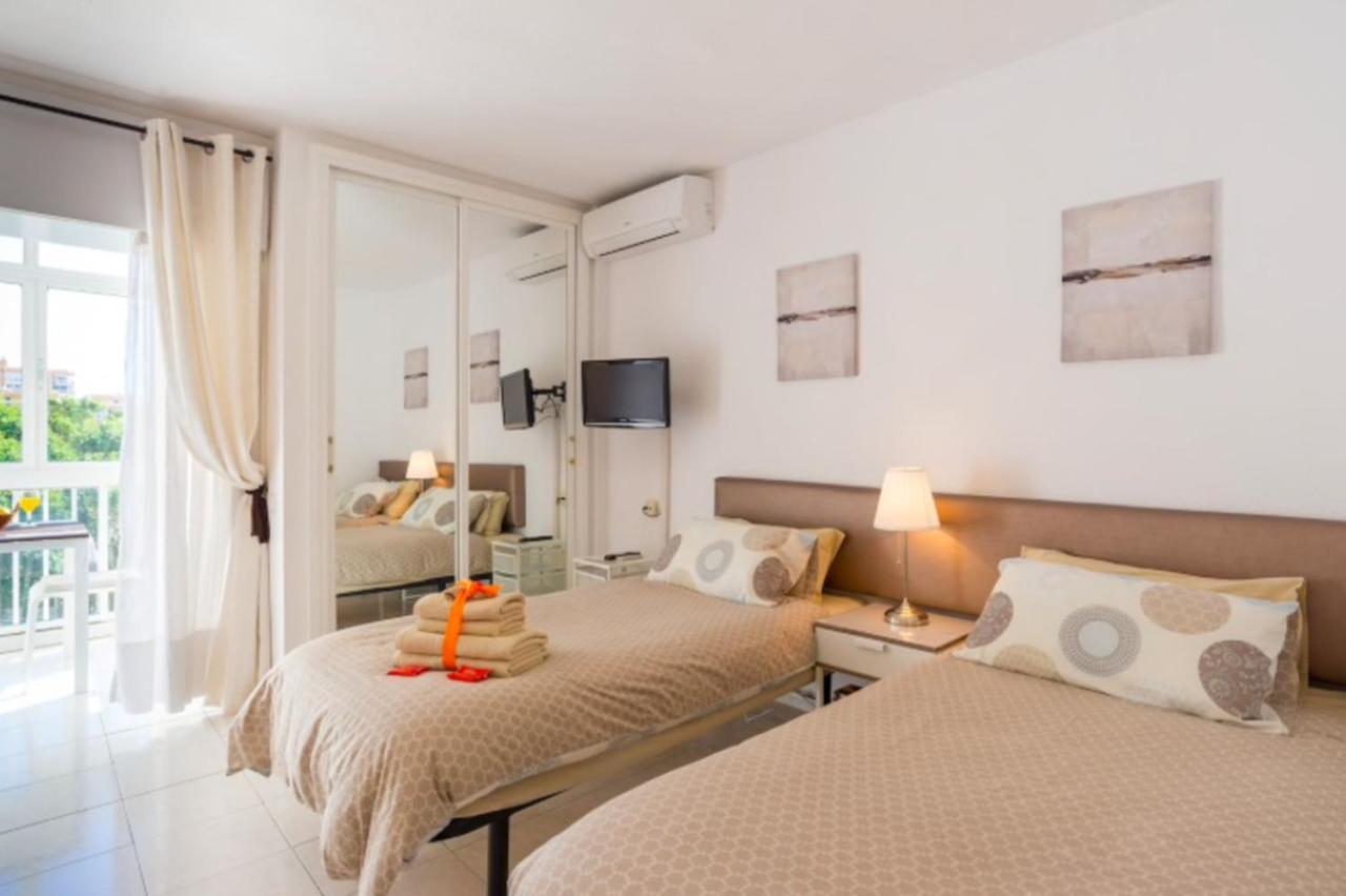 797 Holiday Rentals- Luminoso Estudio En Arroyo De La Miel Benalmadena Bagian luar foto